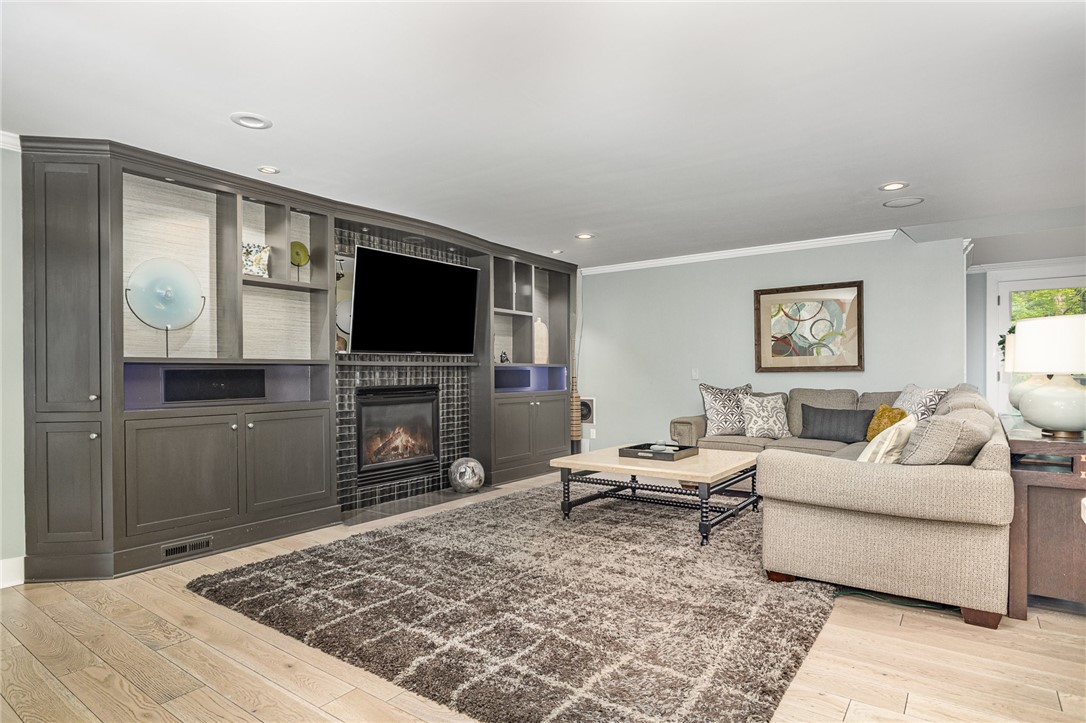 99 Grosvenor Road, Brighton, New York image 17