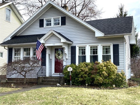 Homes For Sale - 59 Armstrong Avenue<br/> Monroe County, Irondequoit, NY 14617