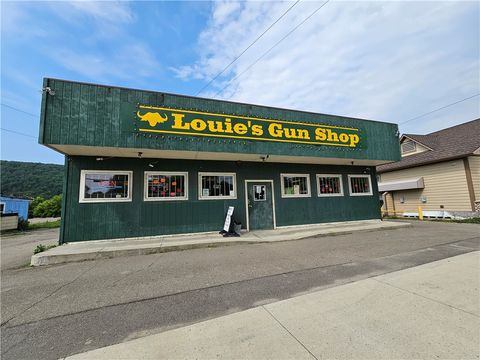 Photo of 367 W Morris Street, Bath, NY 14810 (MLS # R1655405)