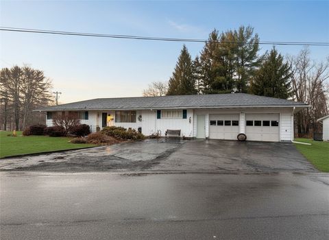 12 Cayuga Street Sidney NY 13838