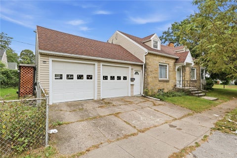 Photo for 545 Seneca Avenue