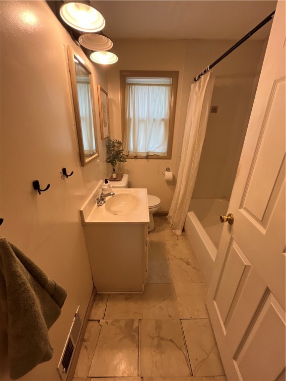 206 Sharon Drive, Greece, New York image 13