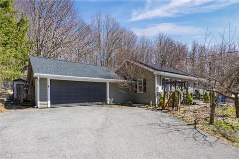 6561 Gulick Road Naples NY 14512