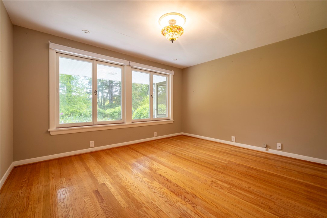4282 East Avenue, Pittsford, New York image 25
