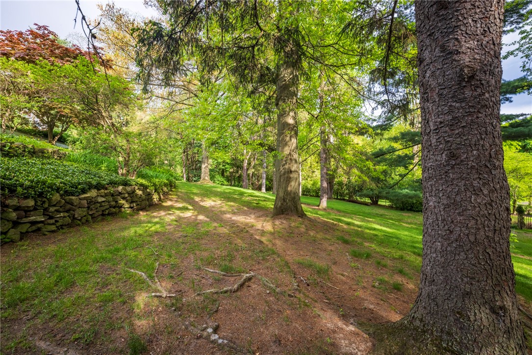 4282 East Avenue, Pittsford, New York image 49