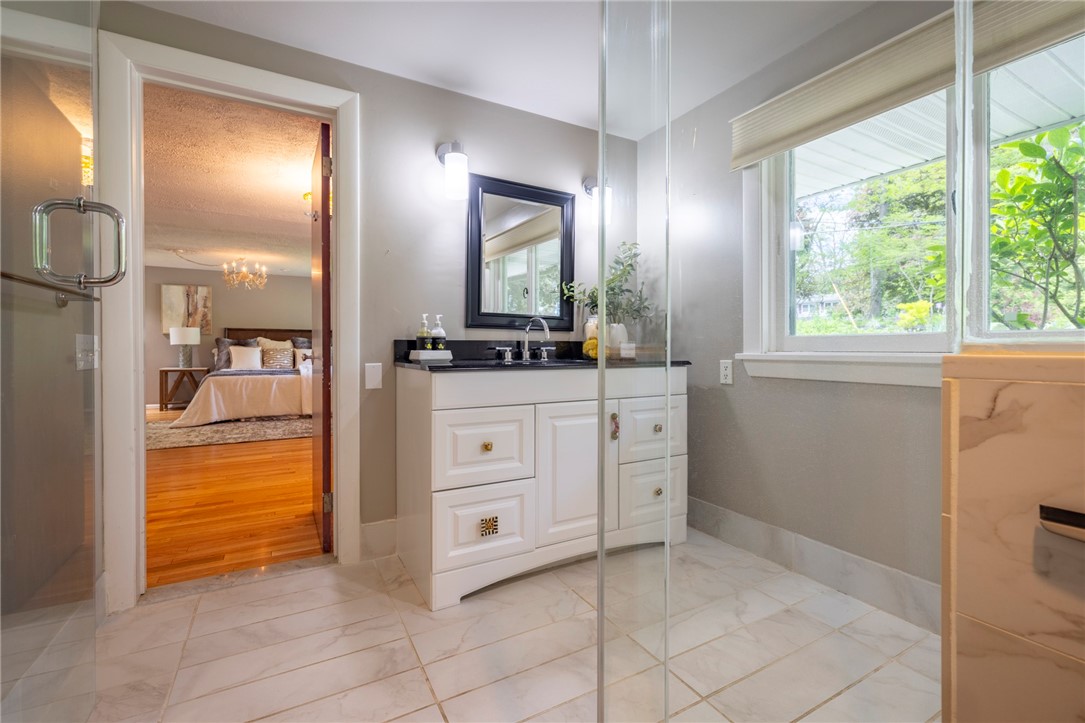 4282 East Avenue, Pittsford, New York image 30