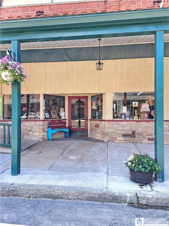 110 W Main Street