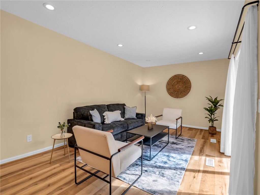 29 French Meadow Lane, Brighton, New York image 14