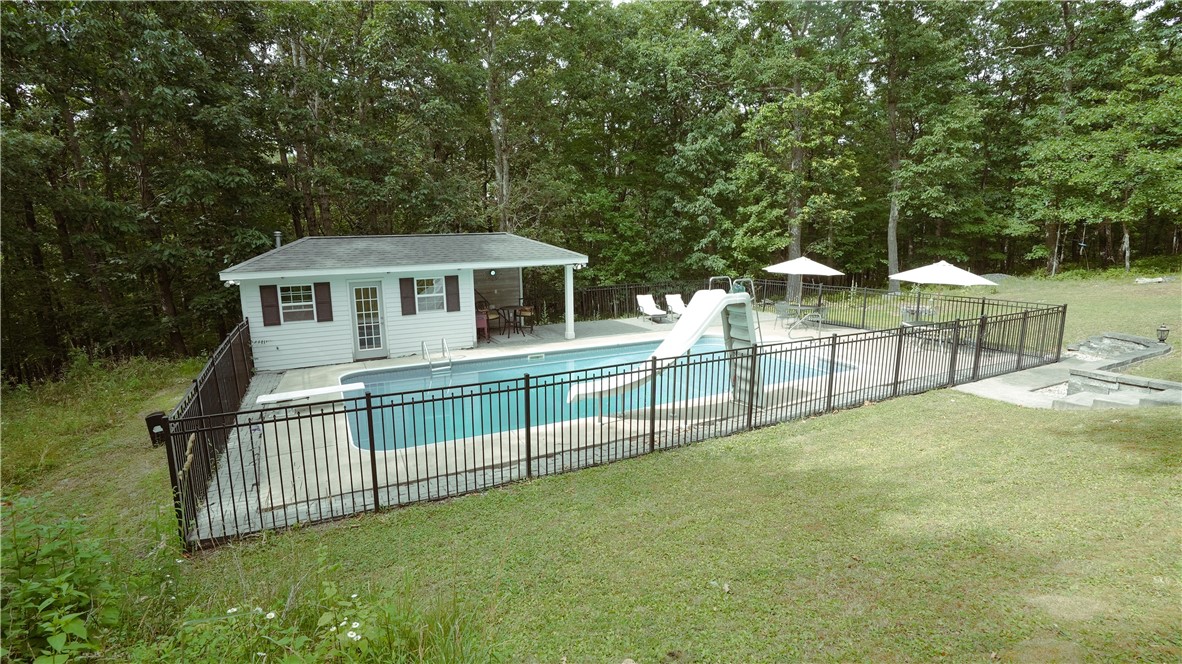 99 Estates Drive, Elmira, New York image 5