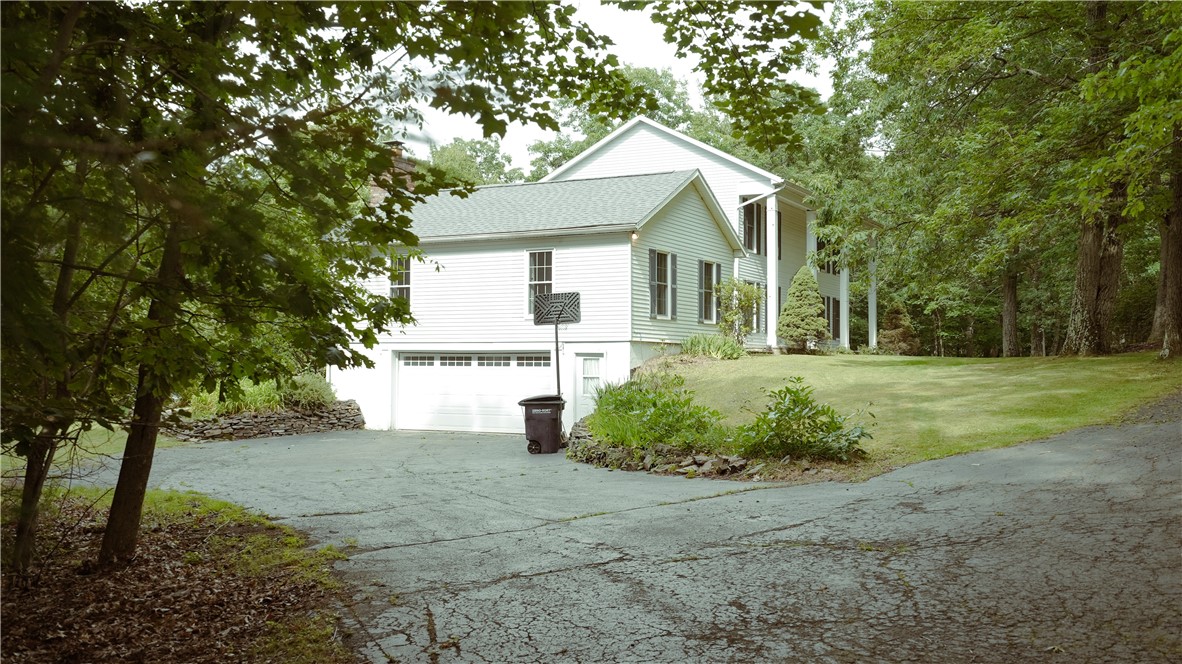 99 Estates Drive, Elmira, New York image 7