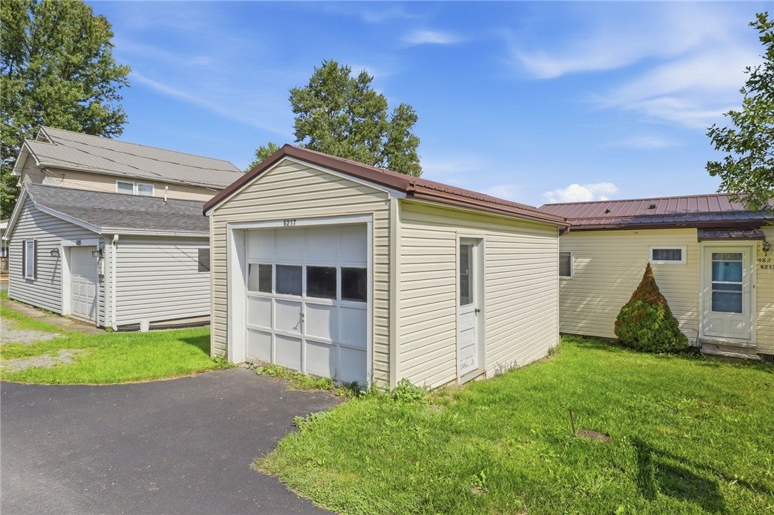 6217 Southwest Shores