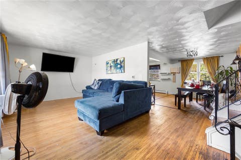 Tiny photo for 879 Maiden aka 11 Black Walnut Dr Lane, Greece, NY 14615 (MLS # R1706006)