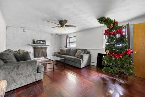 Tiny photo for 879 Maiden aka 11 Black Walnut Dr Lane, Greece, NY 14615 (MLS # R1706006)