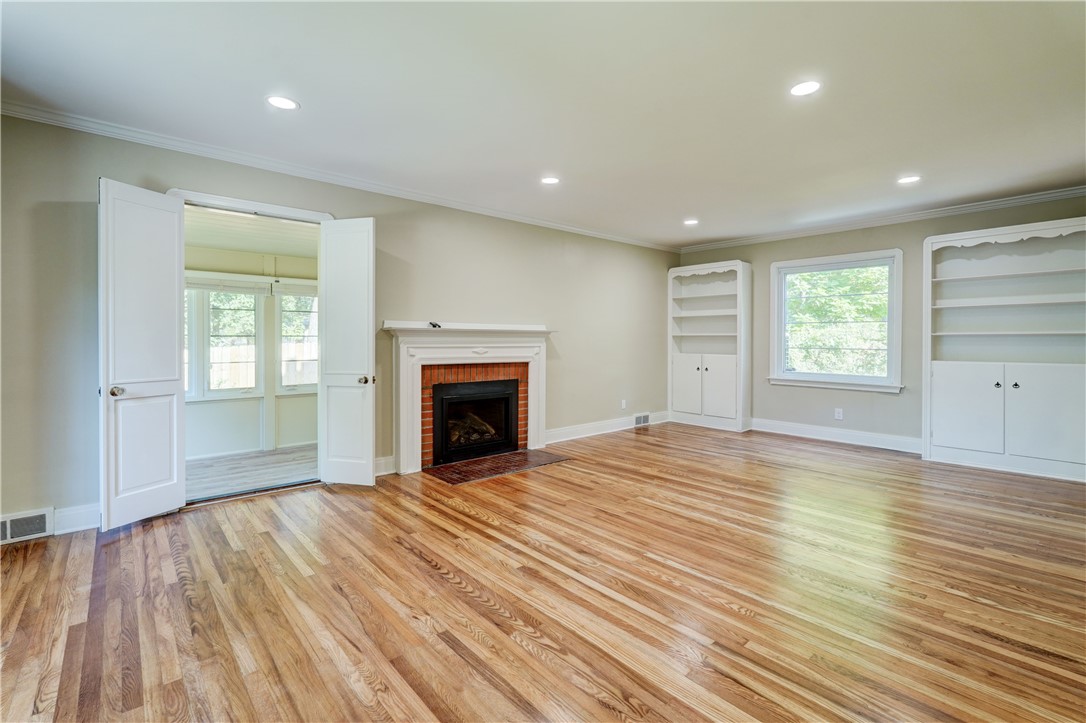 Search Properties 2 434 french road