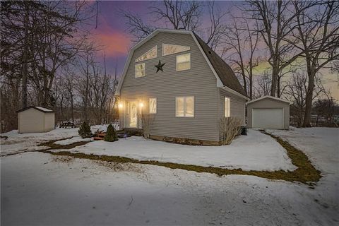 51 North Avenue Manchester NY 14504