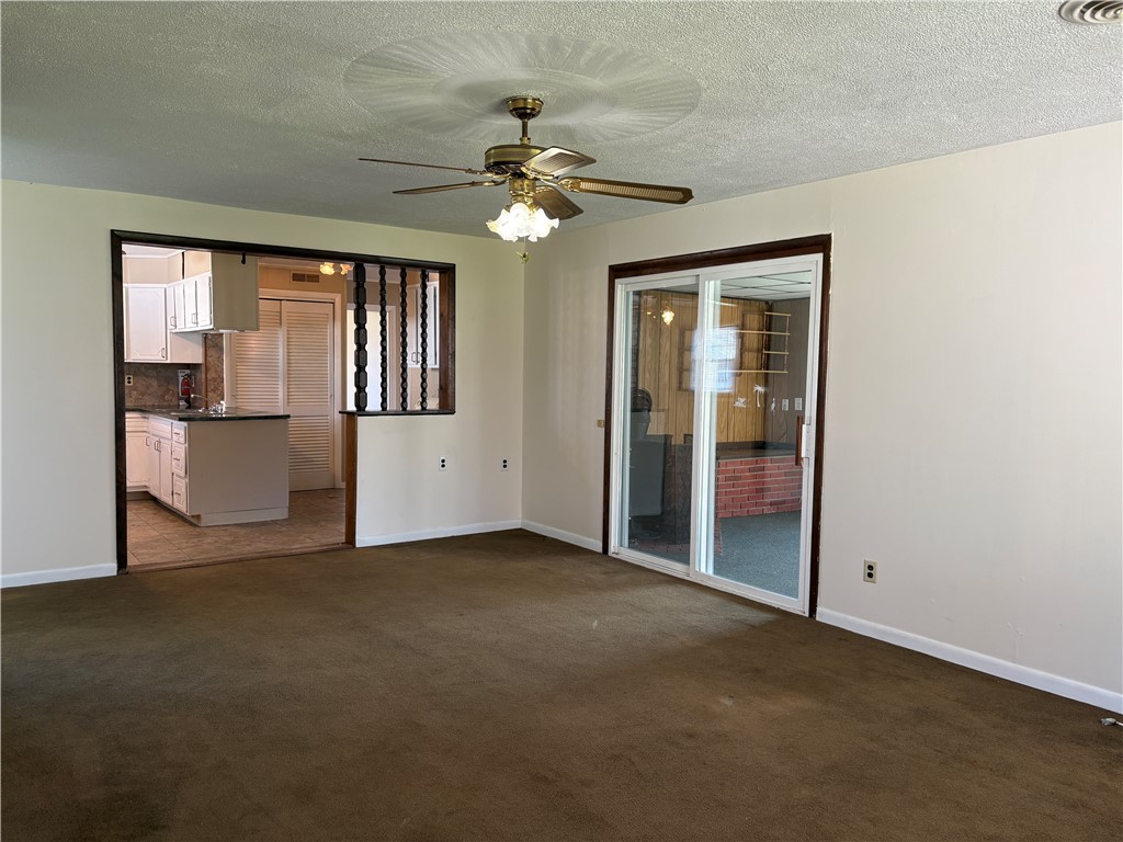 13 Wycliffe Road, Waterloo, New York image 8