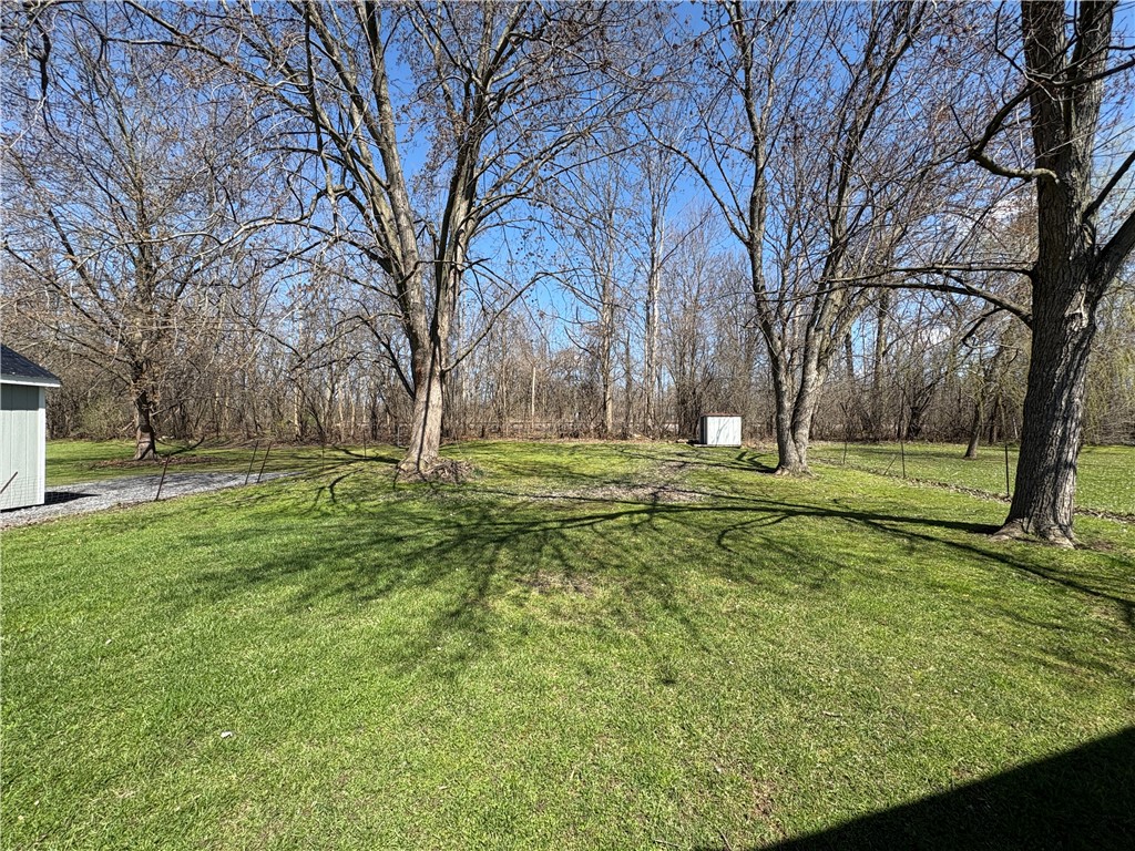 13 Wycliffe Road, Waterloo, New York image 25