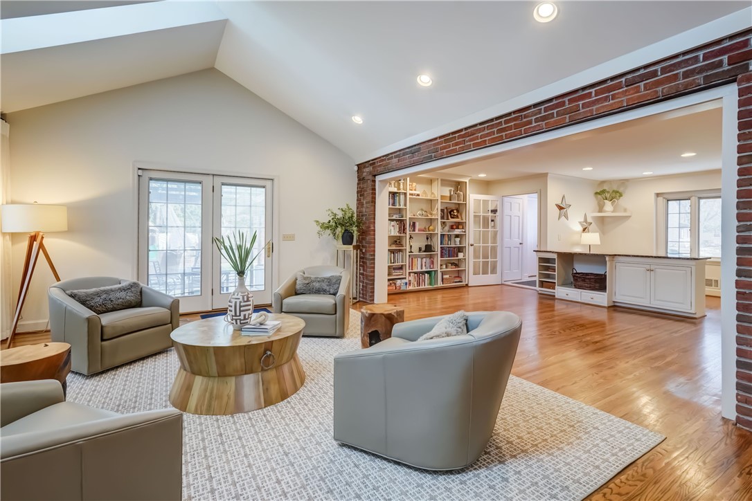 200 Grosvenor Road, Brighton, New York image 13