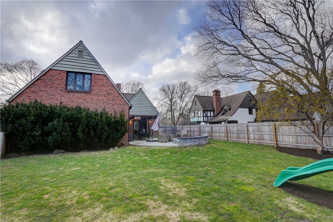 200 Grosvenor Road, Brighton, New York image 36
