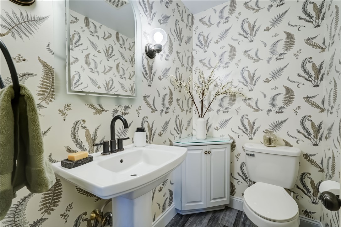 200 Grosvenor Road, Brighton, New York image 10