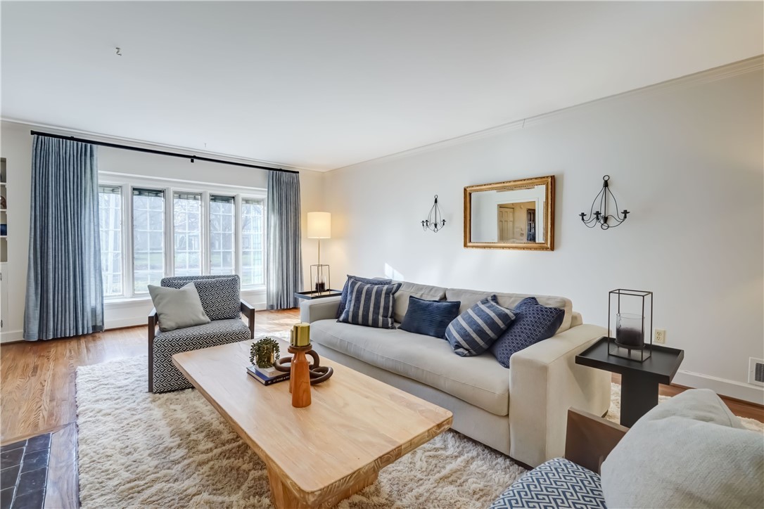 200 Grosvenor Road, Brighton, New York image 8