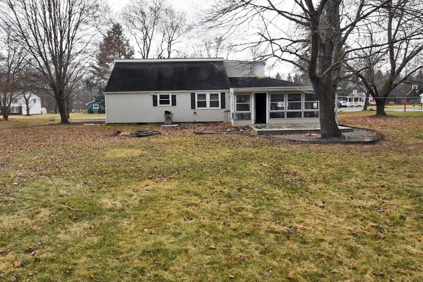 21 Algonquin Drive, Big Flats, New York image 2