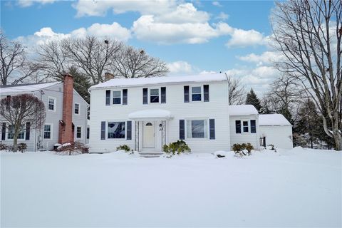 Homes For Sale - 139 Baycrest Drive<br/> Irondequoit, NY 14622