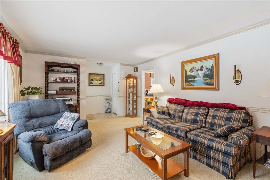 8387 Wickham Boulevard