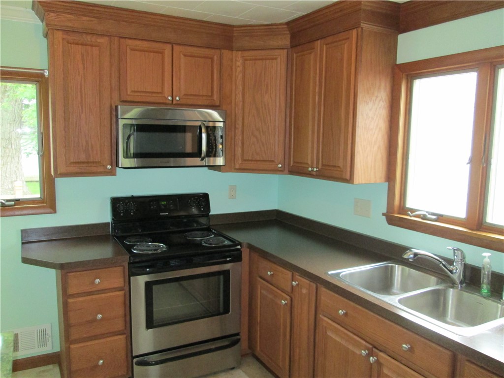 54 Seneca Street, Webster, New York image 19