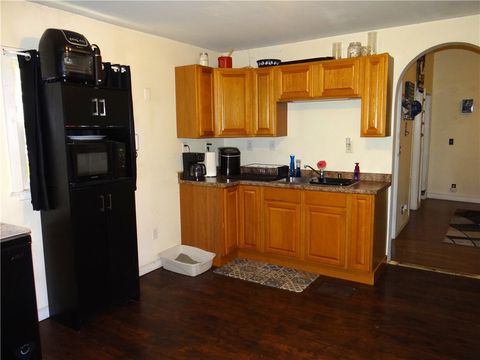 Tiny photo for 372 Diven Avenue, Elmira City, NY 14901 (MLS # R1655537)