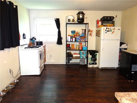 Tiny photo for 372 Diven Avenue, Elmira City, NY 14901 (MLS # R1655537)