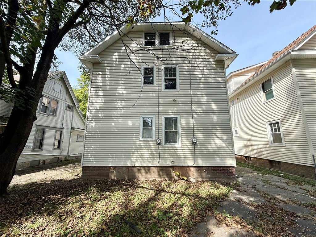 115-117 Avenue B