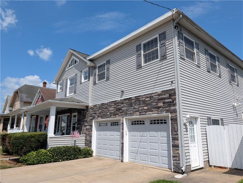Tiny photo for 9 Forman Street, Bradford City, PA 16701 (MLS # R1697690)
