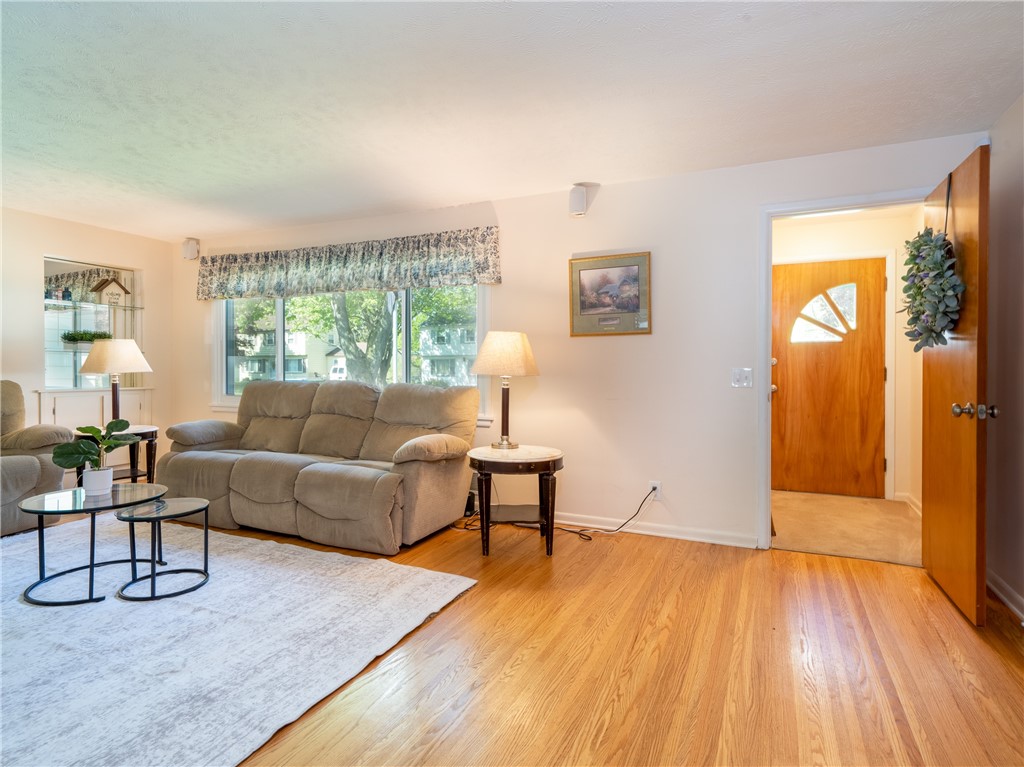 92 Carol Drive, Irondequoit, New York image 13