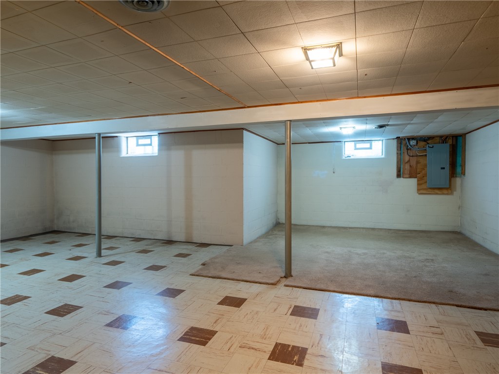 92 Carol Drive, Irondequoit, New York image 35