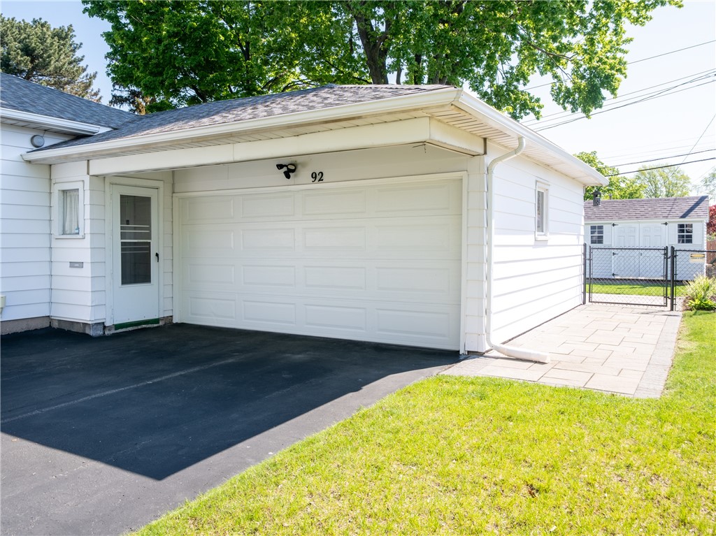 92 Carol Drive, Irondequoit, New York image 5