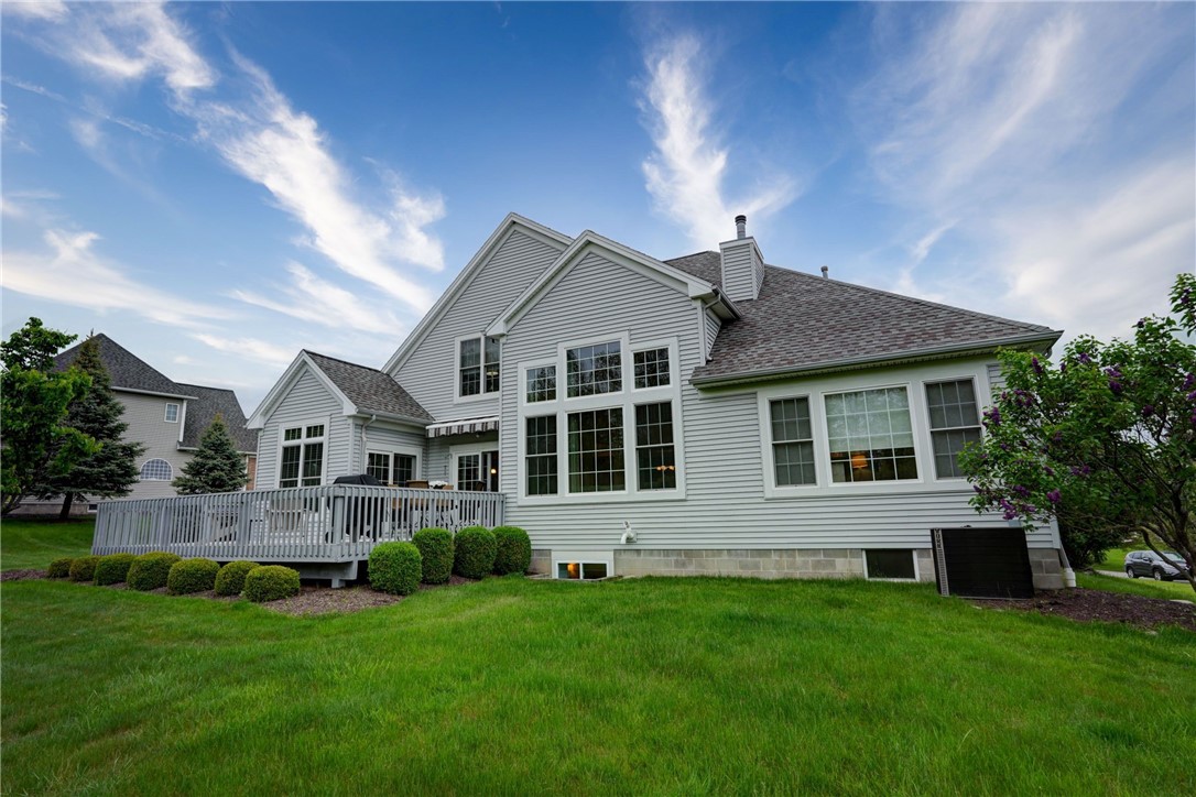 16 Nature View Vw, Pittsford, New York image 8