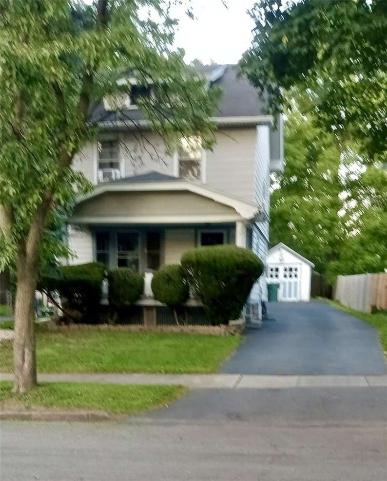 40 Kron Street
