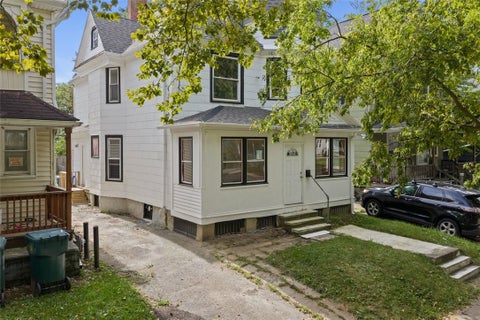 Photo for 81.5 Glendale Park