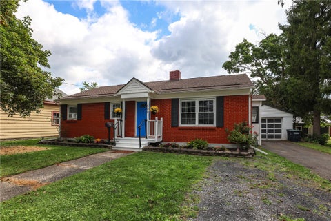 Photo of 609 Center Street, Horseheads, NY 14845 (MLS # R1709339)