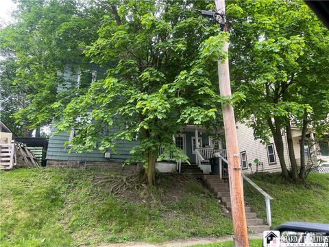 Multifamily For Sale - 174 Barrows Street<br/> Jamestown, NY 14701