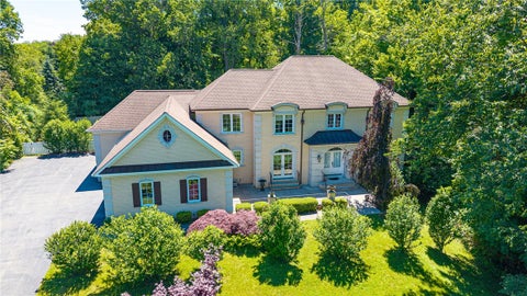 Photo of 612 Wild Mallard Trl, Webster, NY 14580 (MLS # R1663998)