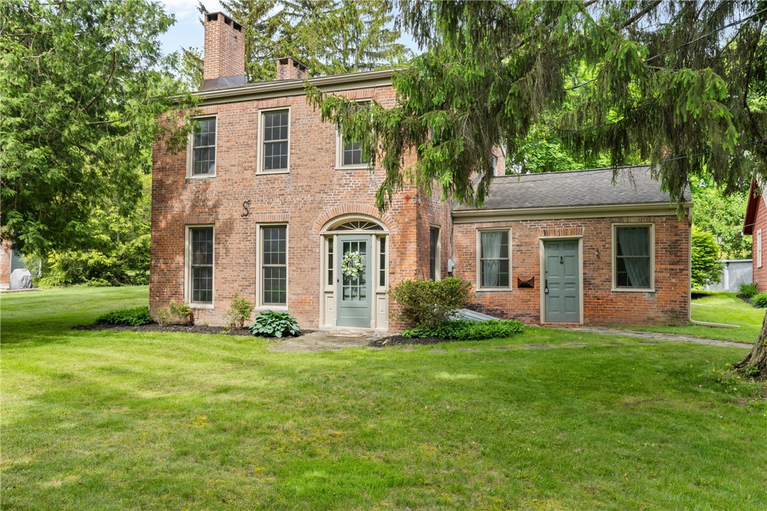 11 Caledonia Avenue