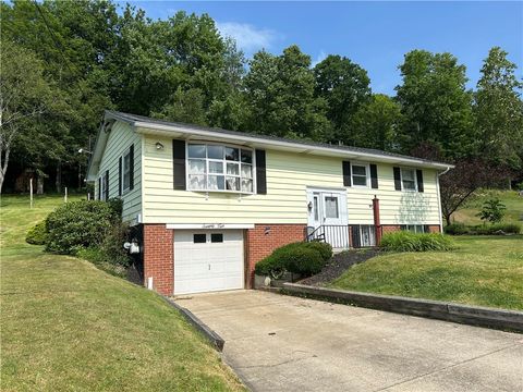 Tiny photo for 72 Rodgar Lane, Bradford Town, PA 16701 (MLS # R1694683)