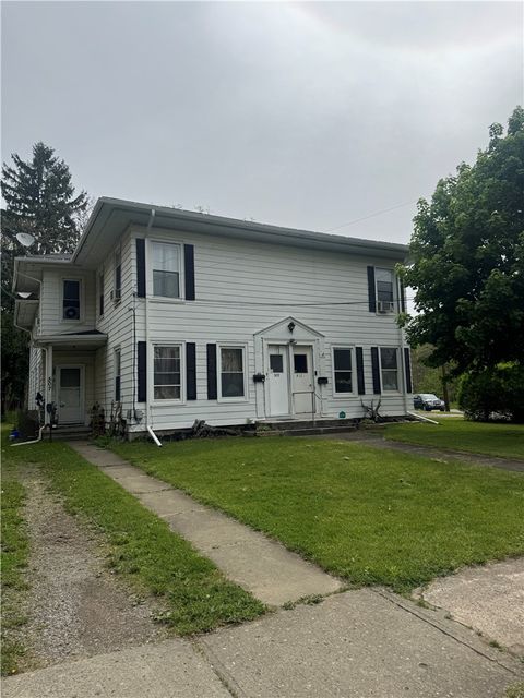 Photo of 513 S Main Street, Horseheads, NY 14845 (MLS # R1685165)
