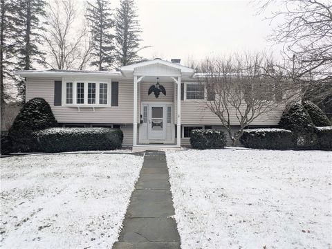 Homes For Sale - 22 S Delaware Street<br/> Stamford, NY 12167