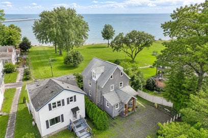 187 Lake Front Rochester NY 14617