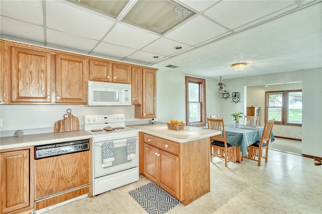 187 Lake Front