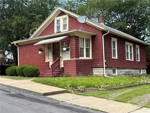 Photo of 6 Highland Street, Oneonta, NY 13820 (MLS # R1618183)