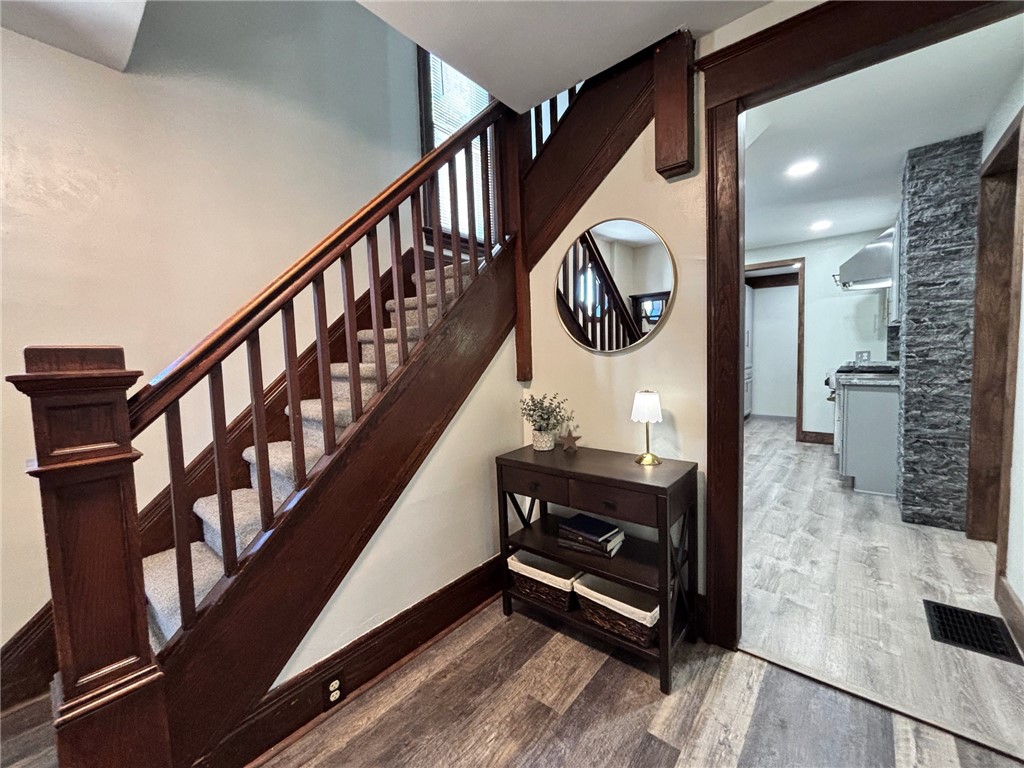 416 benton street